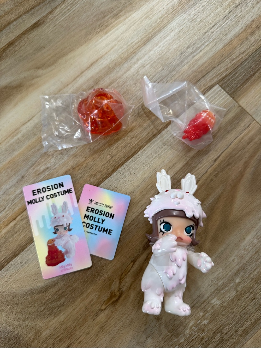 Erosion Molly Costume • MILLY MOLLY • Pop Mart - Picture 3 of 12